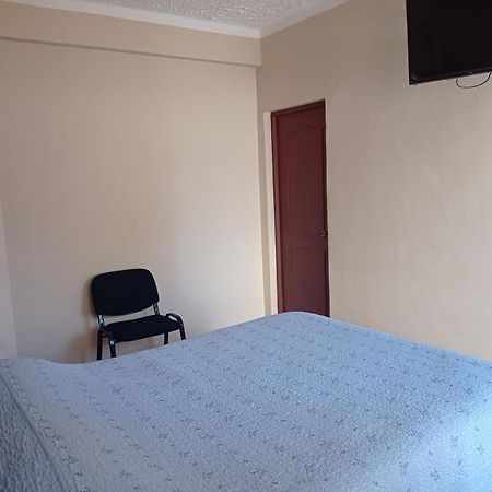 טופיזה Hostal Aramayo מראה חיצוני תמונה
