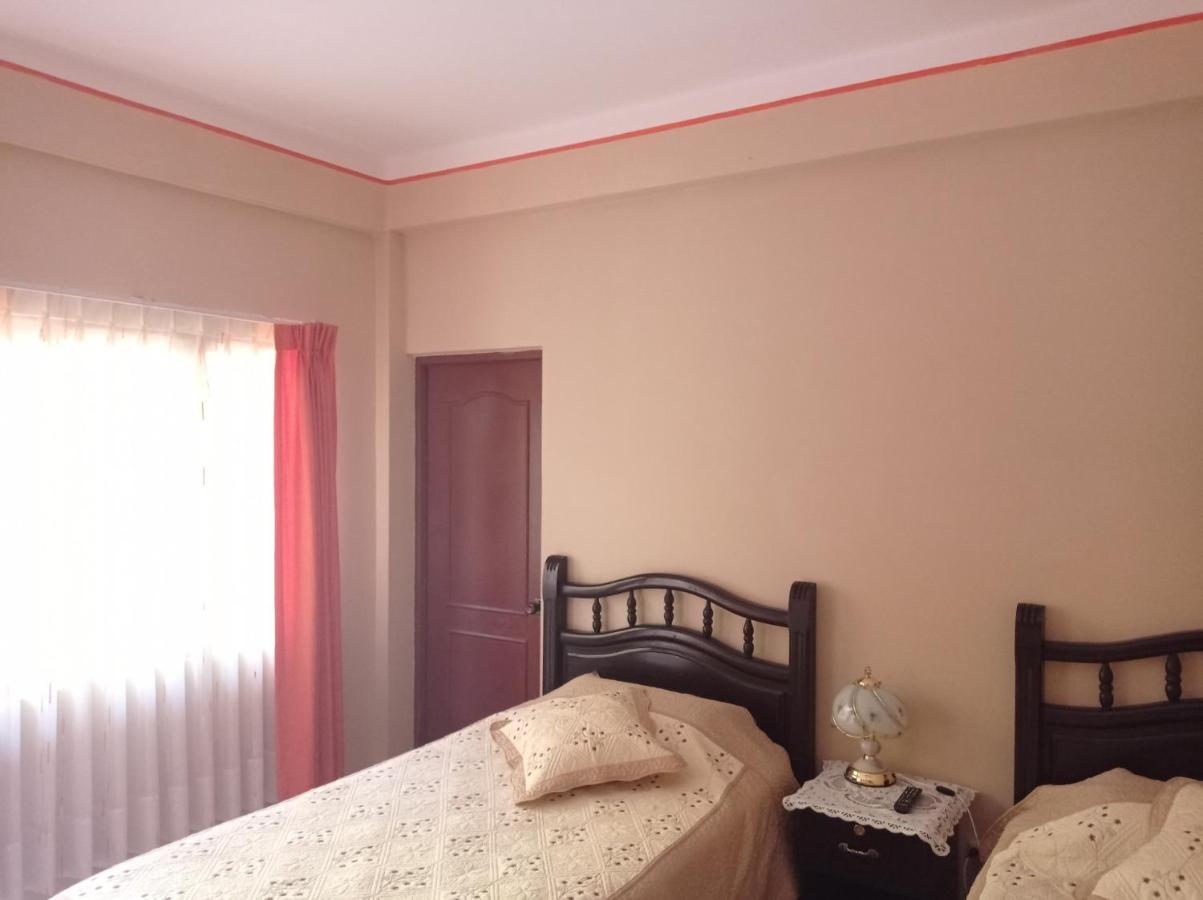 טופיזה Hostal Aramayo מראה חיצוני תמונה