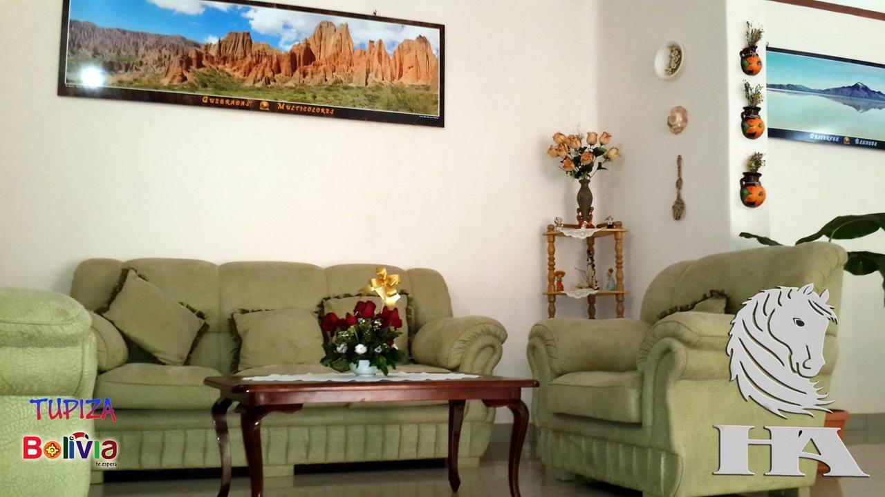 טופיזה Hostal Aramayo מראה חיצוני תמונה